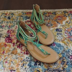 Stunning Turquoise & Gold Gladiators